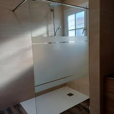 民宿 La Tarriere Le Bernard